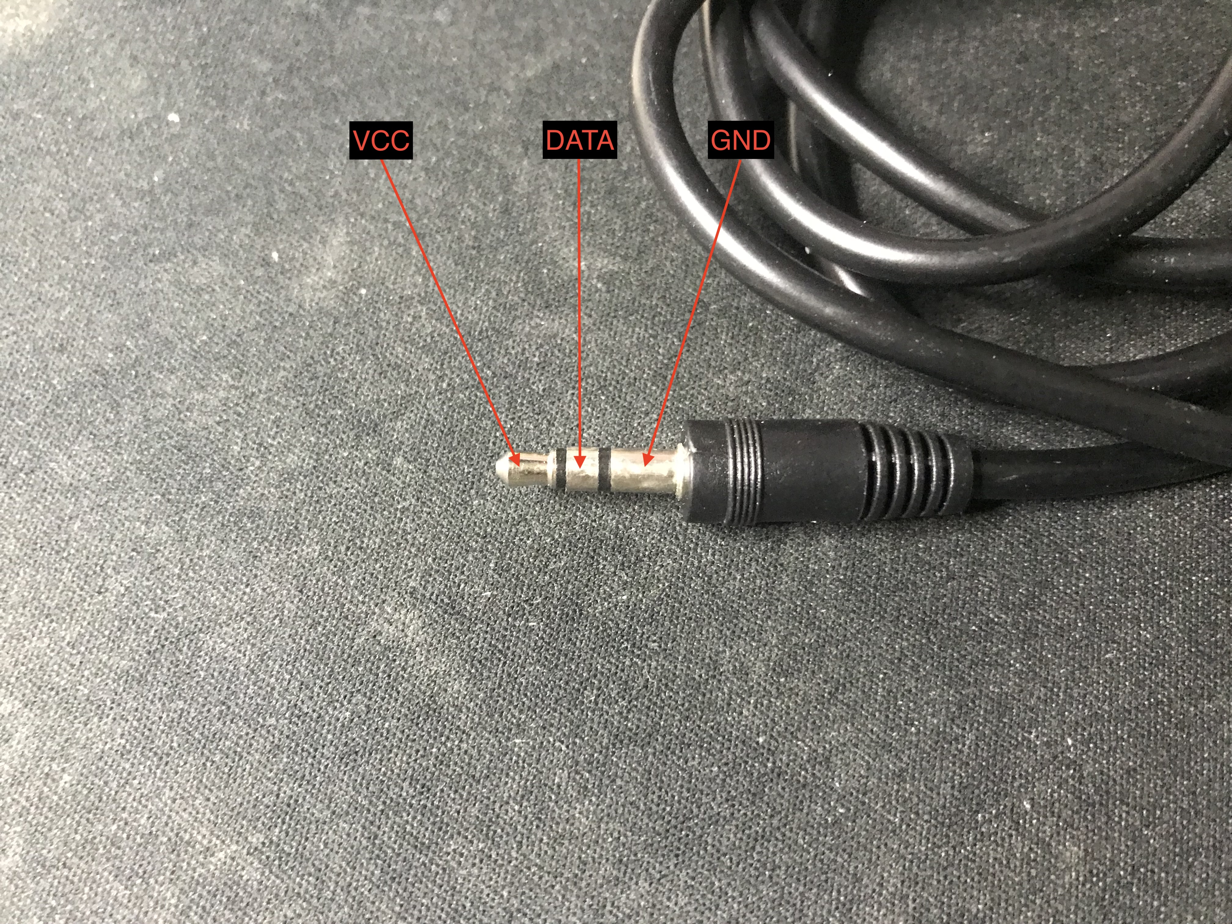/alexey.zholtikov/ESP-NOW-Switch/raw/commit/5d023b13c1f081b6489301d5c383adc43fd5e2da/hardware/TH_1CH_16A/sensor_pin.jpeg